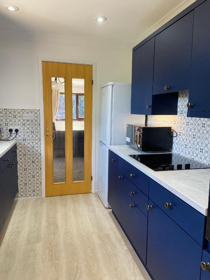 Stunning Quirky Home In אמבל מראה חיצוני תמונה